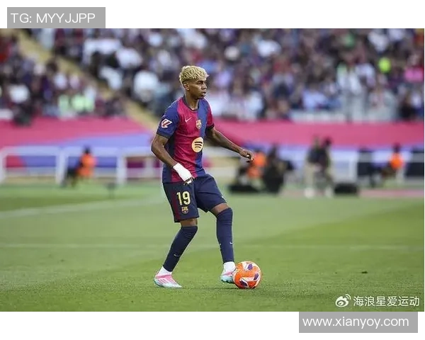 身体素质一般但技艺出众的足球明星如何在赛场上创造传奇